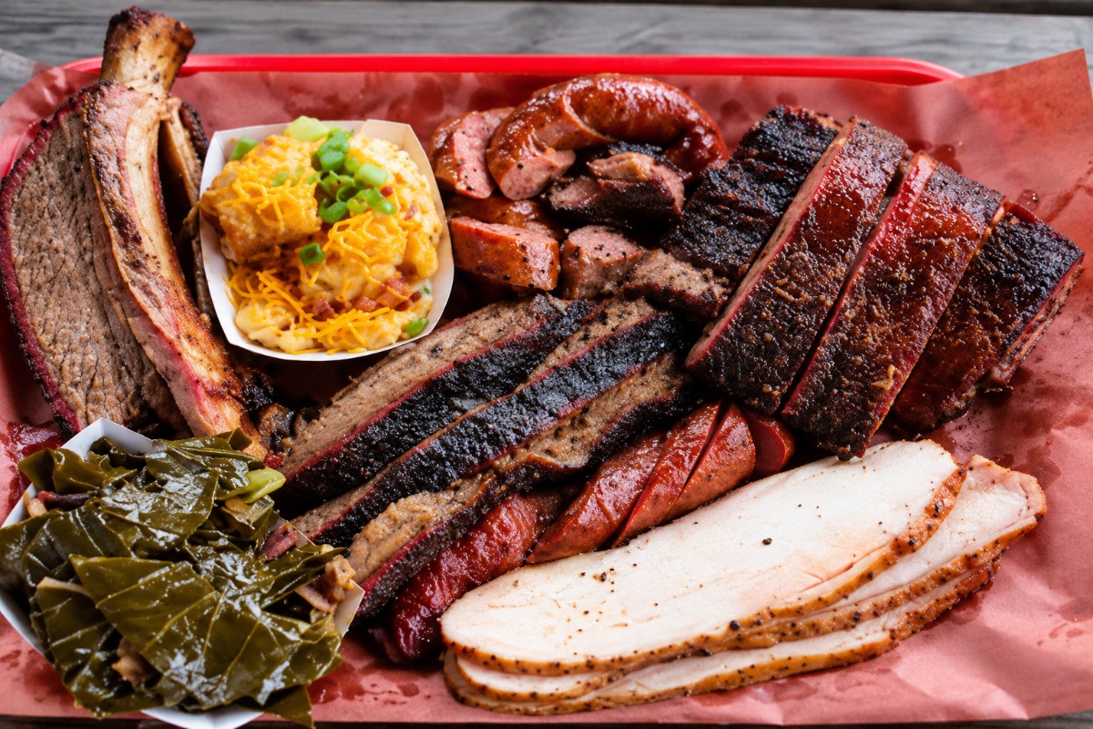 Shorty's Texas BBQ sampler plate